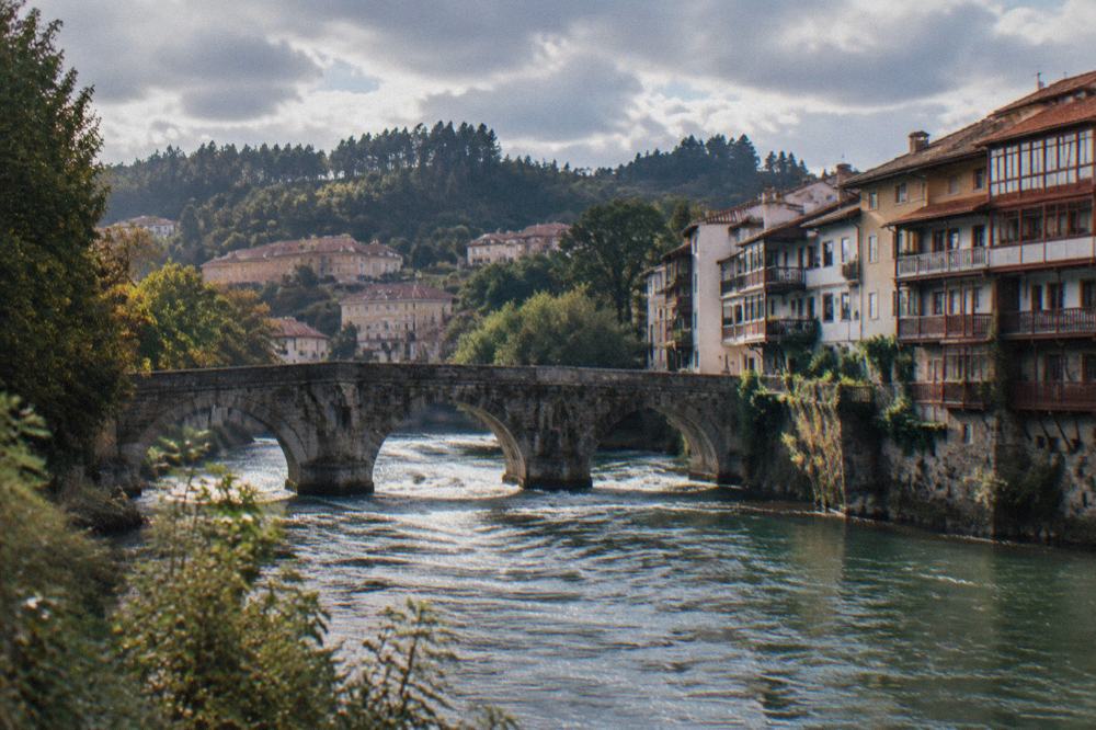 The arched bridge and riverside buildings of Amarante on the Tâmega river